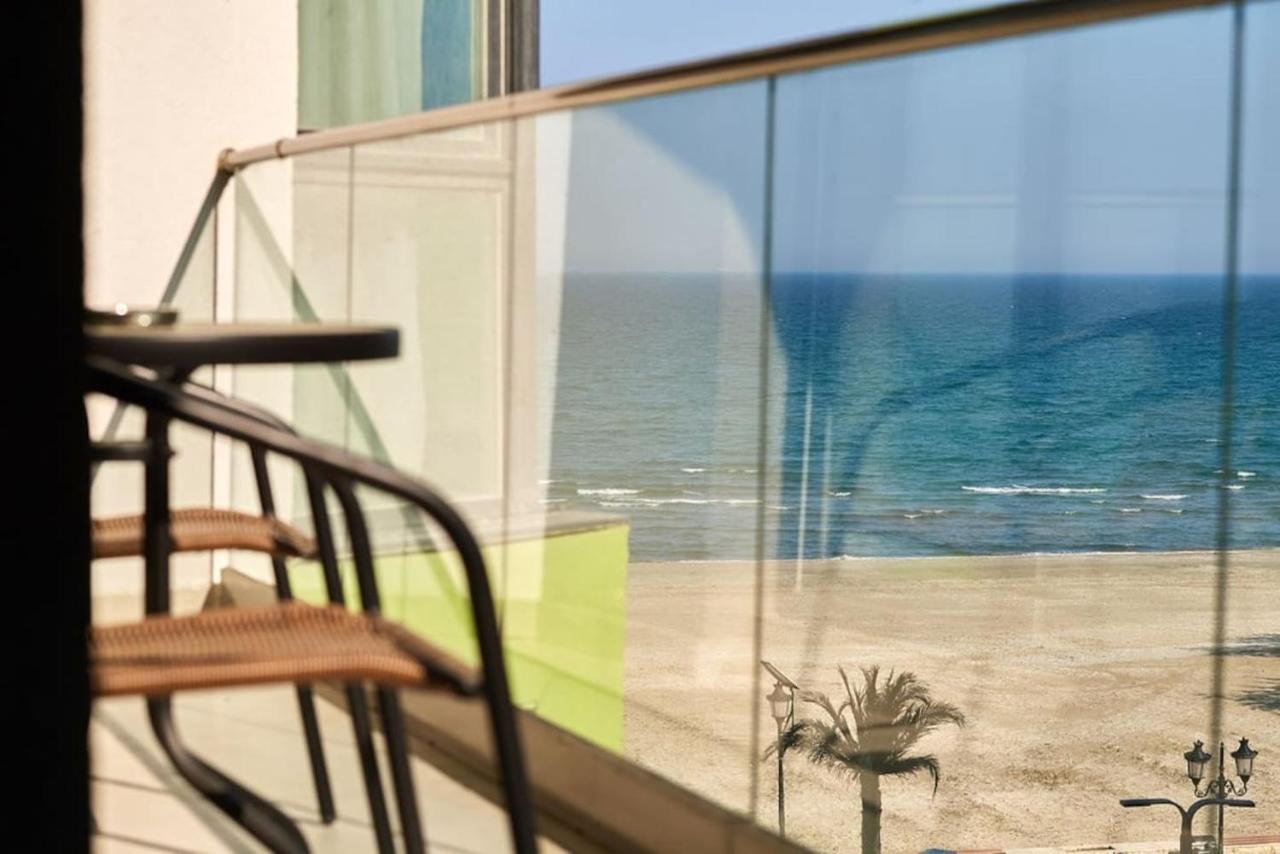 Blue Apartment In Spa N Pool Beach Resort Năvodari Esterno foto
