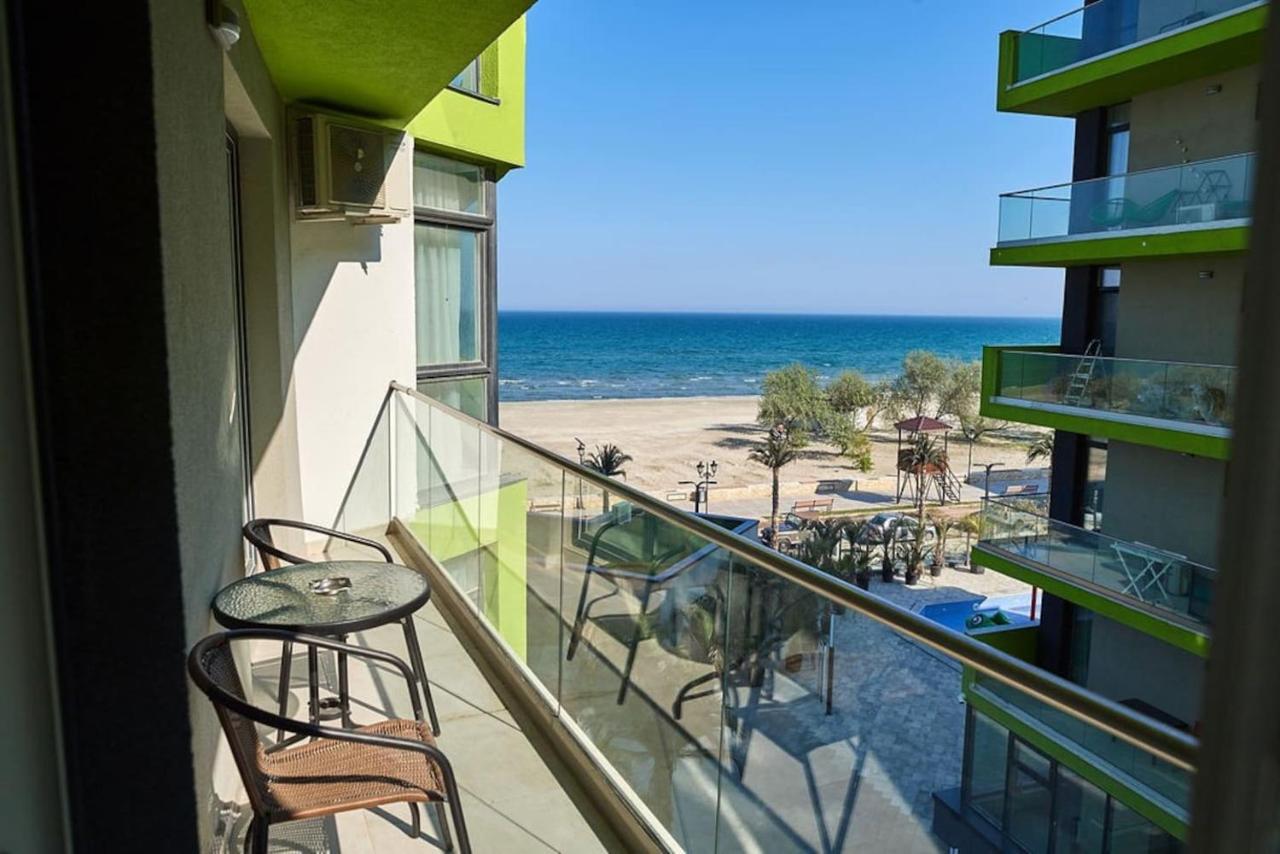 Blue Apartment In Spa N Pool Beach Resort Năvodari Esterno foto