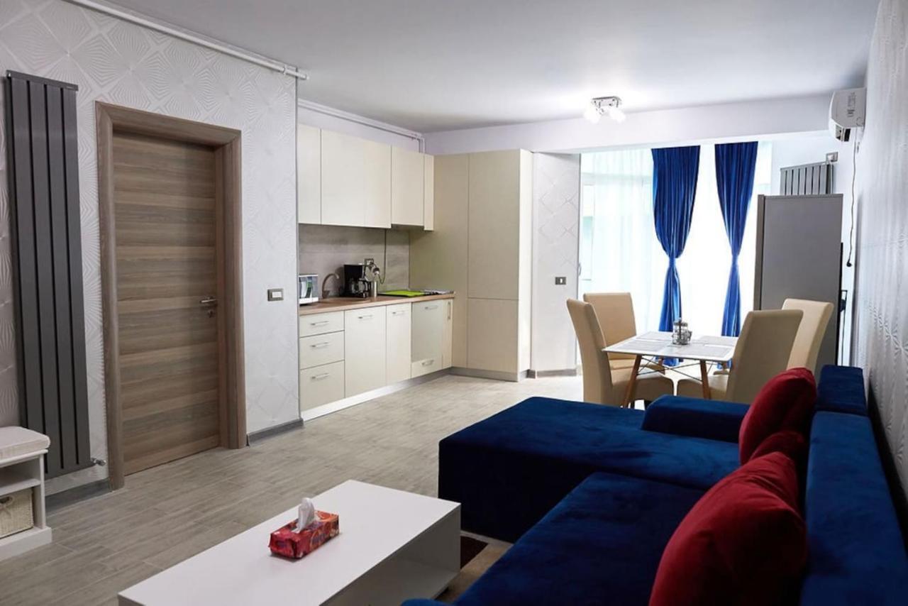Blue Apartment In Spa N Pool Beach Resort Năvodari Esterno foto