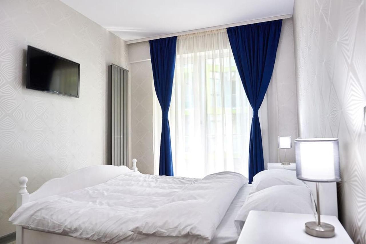 Blue Apartment In Spa N Pool Beach Resort Năvodari Esterno foto